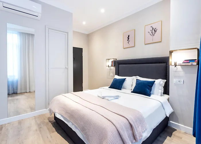Degoya Studios Bucharest Old Town